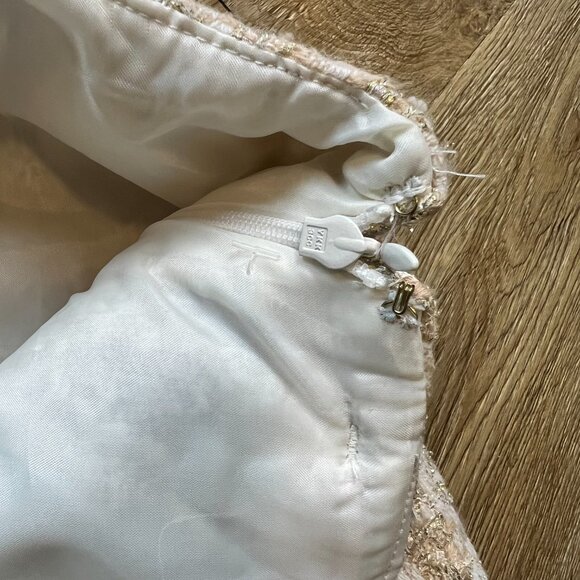 Express Shorts Women's 2 Tweed High Waist Metallic Gold Cream Disco Shimmer - Picture 7 of 10